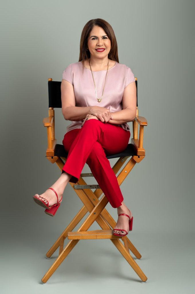Yamira Taveras presenta su podcasts Siempre turismo