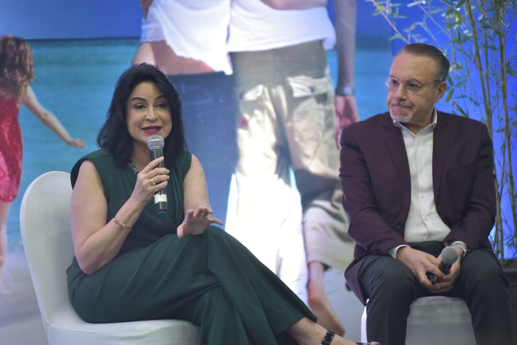 julian sued y Amelia Reyes eljacaguero