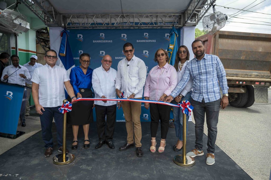 Banreservas unico banco con presencia en todos los municipios del pais