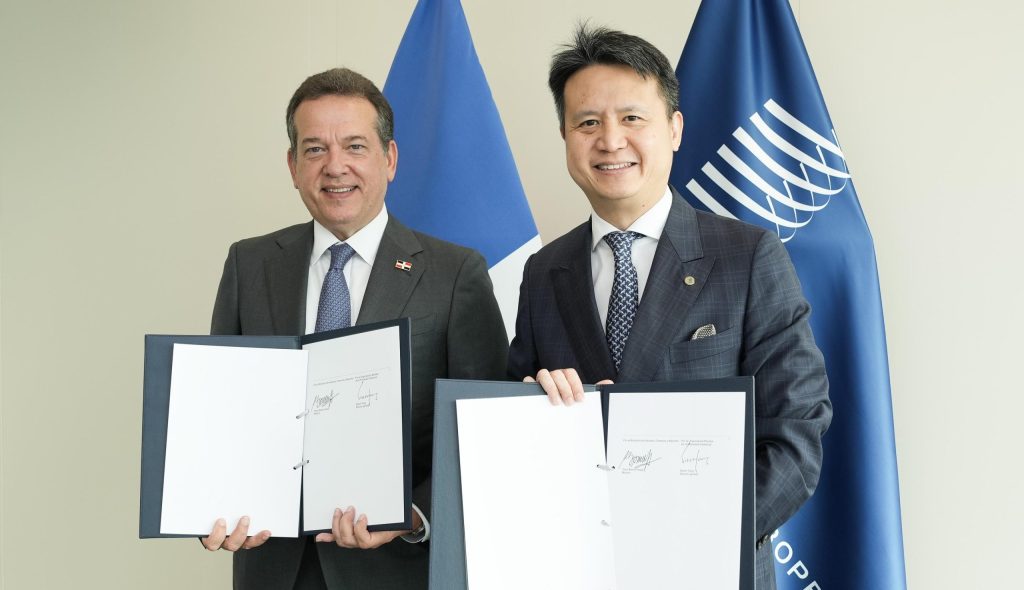 El ministro Bisonó participa en la 65ª Asamblea de la OMPI en Ginebra Bisono participa en la 65a Asamblea de la Organizacion Mundial de la Propiedad Intelectual OMPI en Ginebra scaled e1720637319328