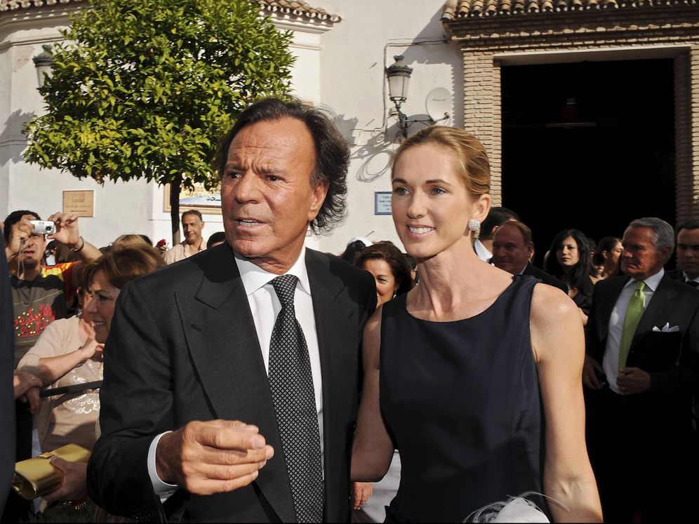 Julio Iglesias y Miranda en la decada de los 2000a