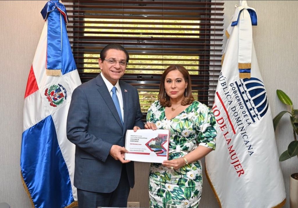 Mayra Jimenez y Daniel Rivera eljacaguero