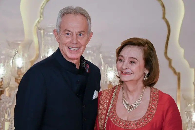 Tony Blair y su esposa Cherie Blair