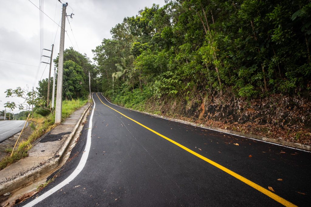 Raquel Peña y Deligne Ascención inauguran asfaltado de calles en Bonao asfaltado de calles en Bonao