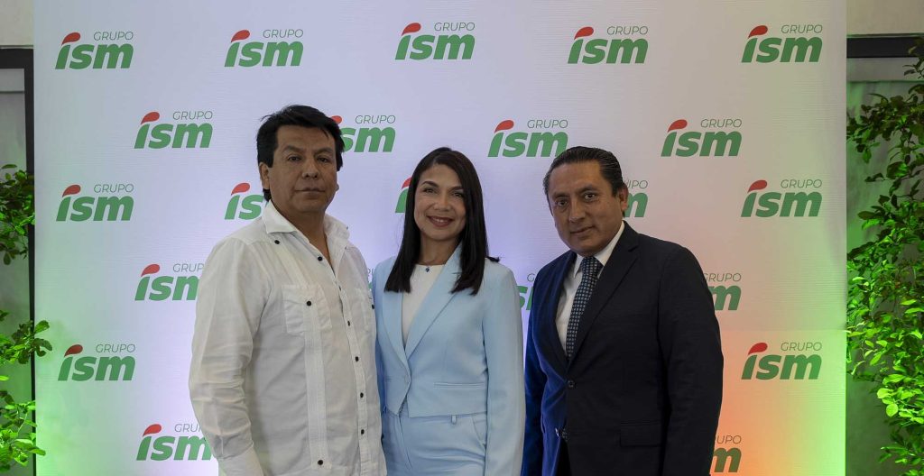 Industrias San Miguel anuncia expansión de $50 millones en su planta dominicana Arturo Marroquin Astrid Beltre y Mario Medina