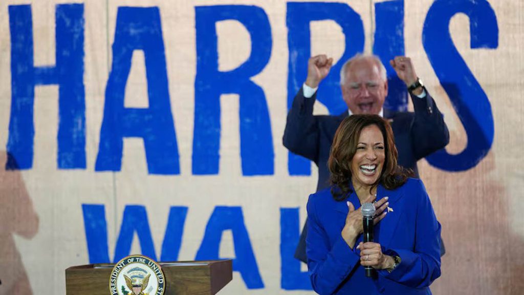 Kamala Harris y Tim Walz en Pensilvania este domingo