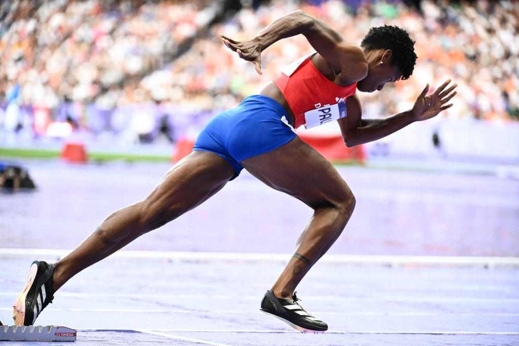 Marileidy Paulino durante la conquista del oro con record olimpico en los Juegos de Paris