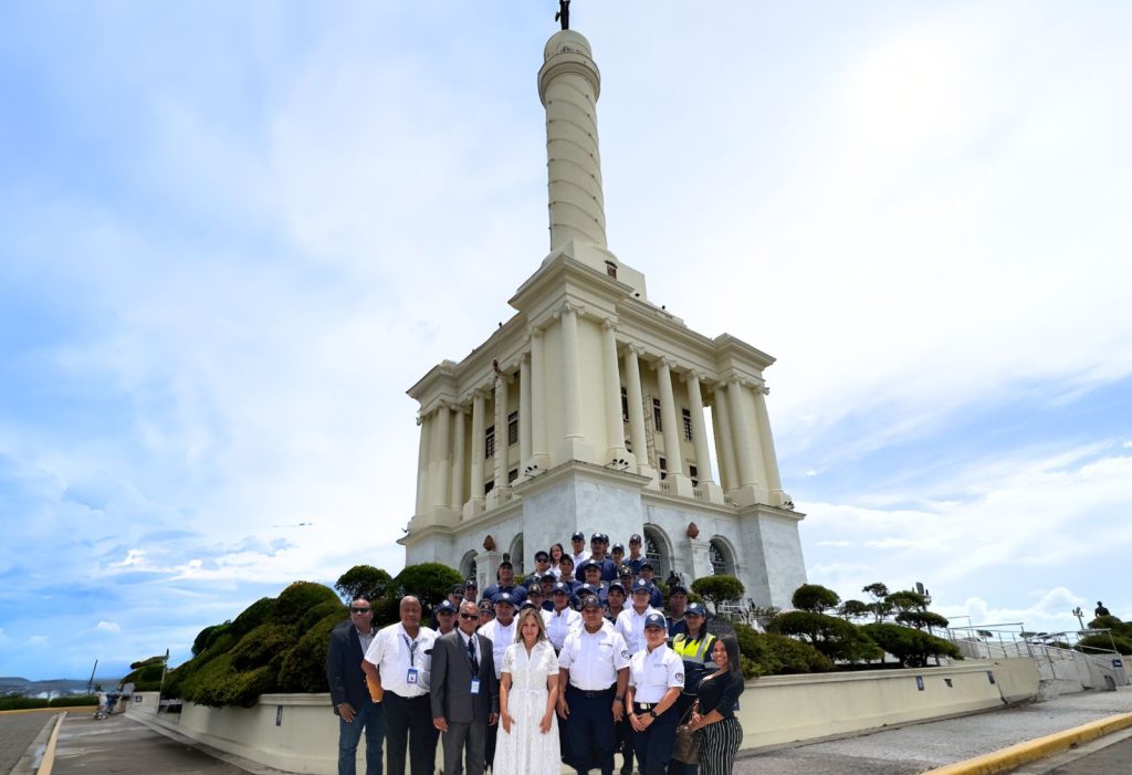 Monumento a los Heroes de la Restauracion con nueva estrategia de vigilancia