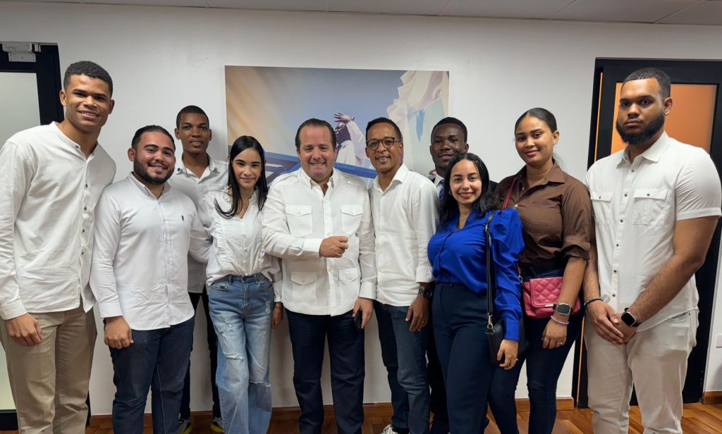 FESD 16 reciben el respaldo del presidente del PRM Jose Ignacio Paliza e1725654295604