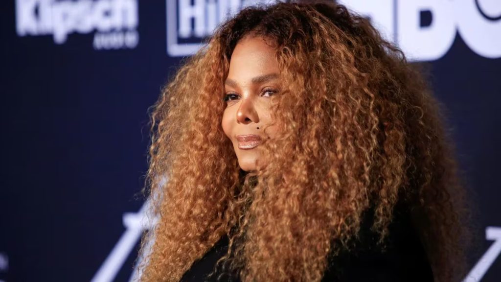 Janet Jackson desato una gran polemica tras cuestionar los origenes raciales de Kamala Harris1