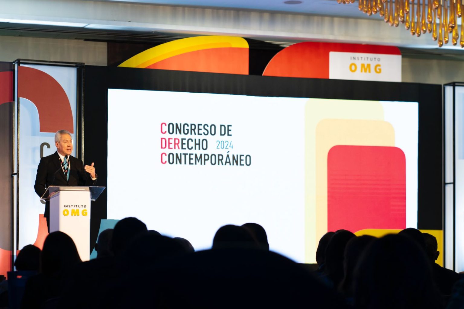 Leonel Melo durante el segundo Congreso de Derecho Contemporaneo del Instituto OMG