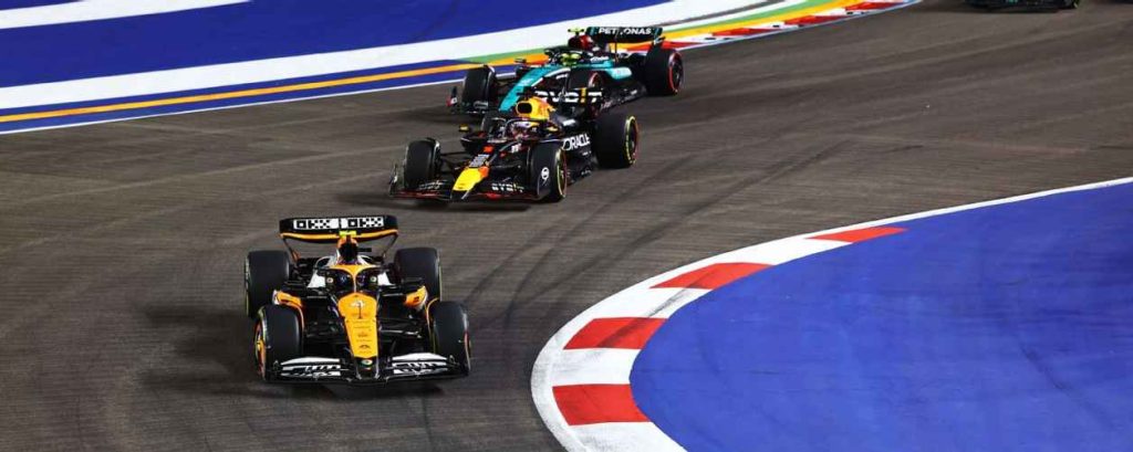 Norris arrasa y Verstappen acaba segundo