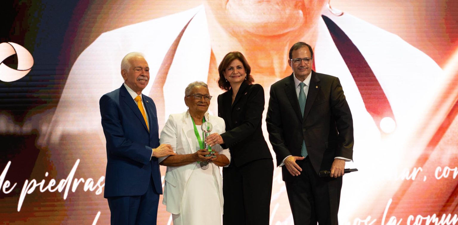 Banco BHD celebra novena edicion del Premio Mujeres que Cambian el Mundo1