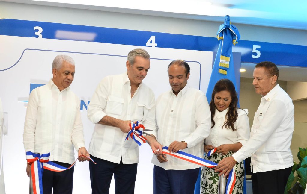 Banreservas inaugura nueva oficina en Cotuí, con presencia del presidente Abinader Banreservas inaugura nueva oficina en Cotui con presencia del presidente Abinader