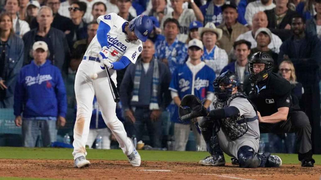 Freddie Freeman deja en el terreno a los Yankees para llevarse el primero de la Serie Mundial1