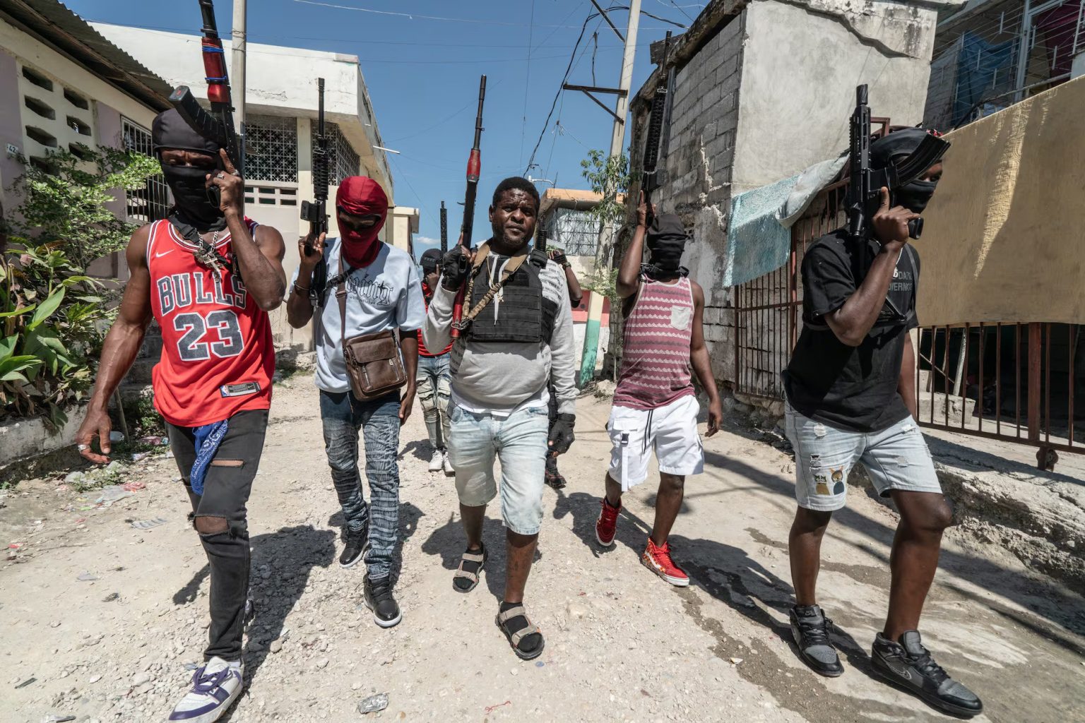 Haiti comando armado de la banda Gran Grif asesina a 70 personas en un brutal ataque contra civiles