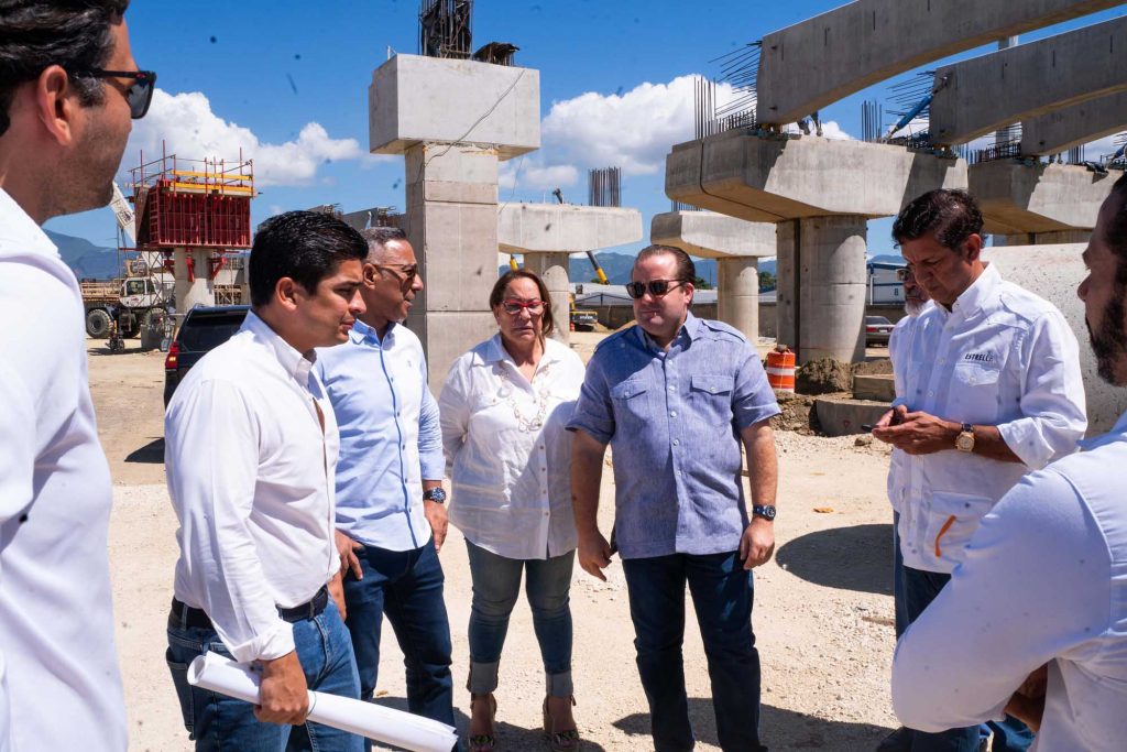 Paliza asegura que el Sistema Integrado de Transporte de Santiago mejorará la calidad de vida de los santiagueros Paliza asegura que el Sistema Integrado de Transporte de Santiago mejorara la calidad de vida de los santiagueros