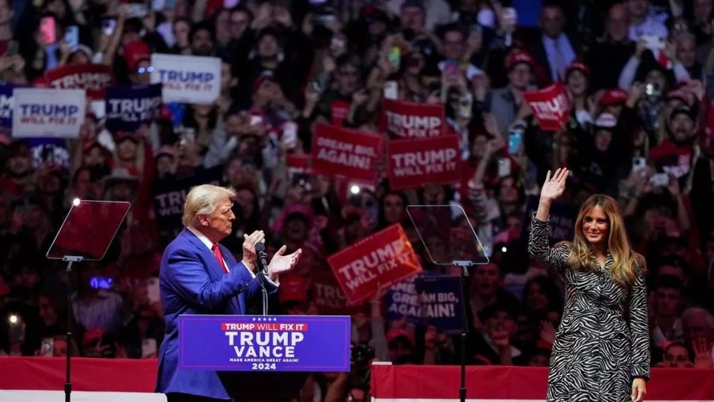 Trump y Melania en el Madison Square Garden