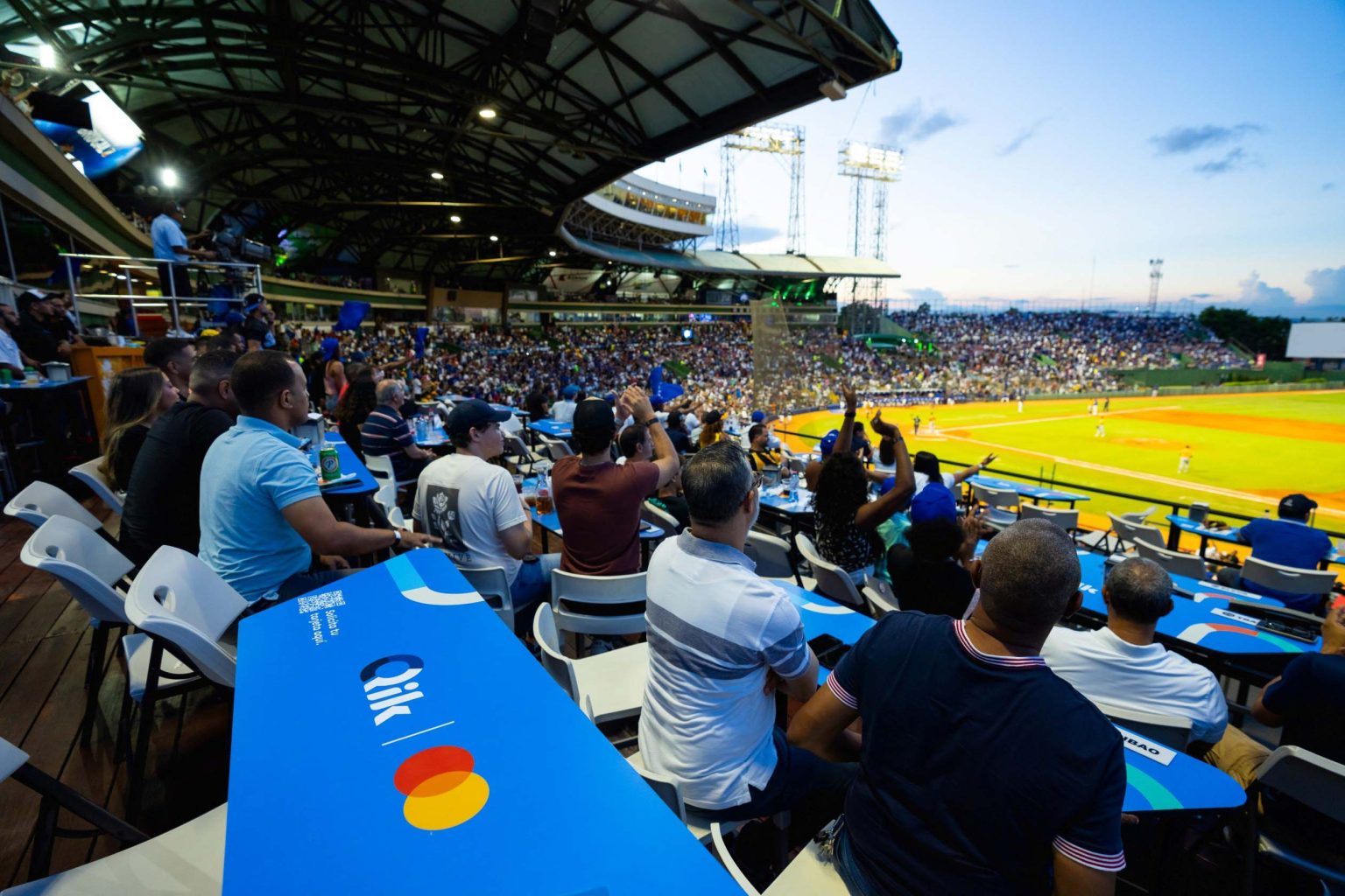 temporada del Clubhouse Qik Mastercard en la pelota invernal