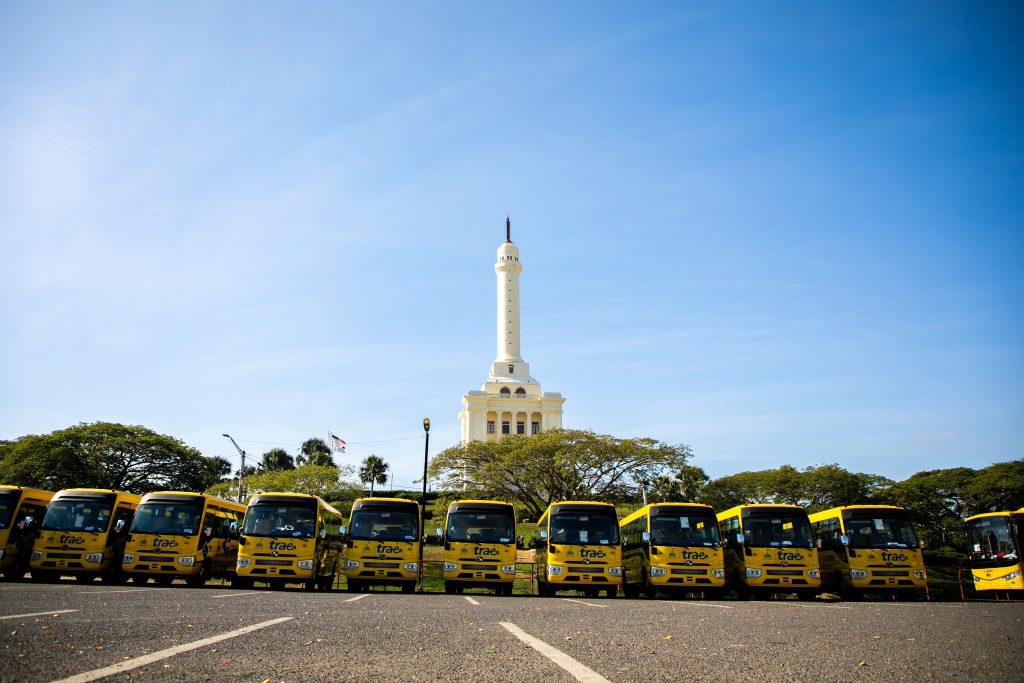 trae Transporte Estudiantil en Santiago