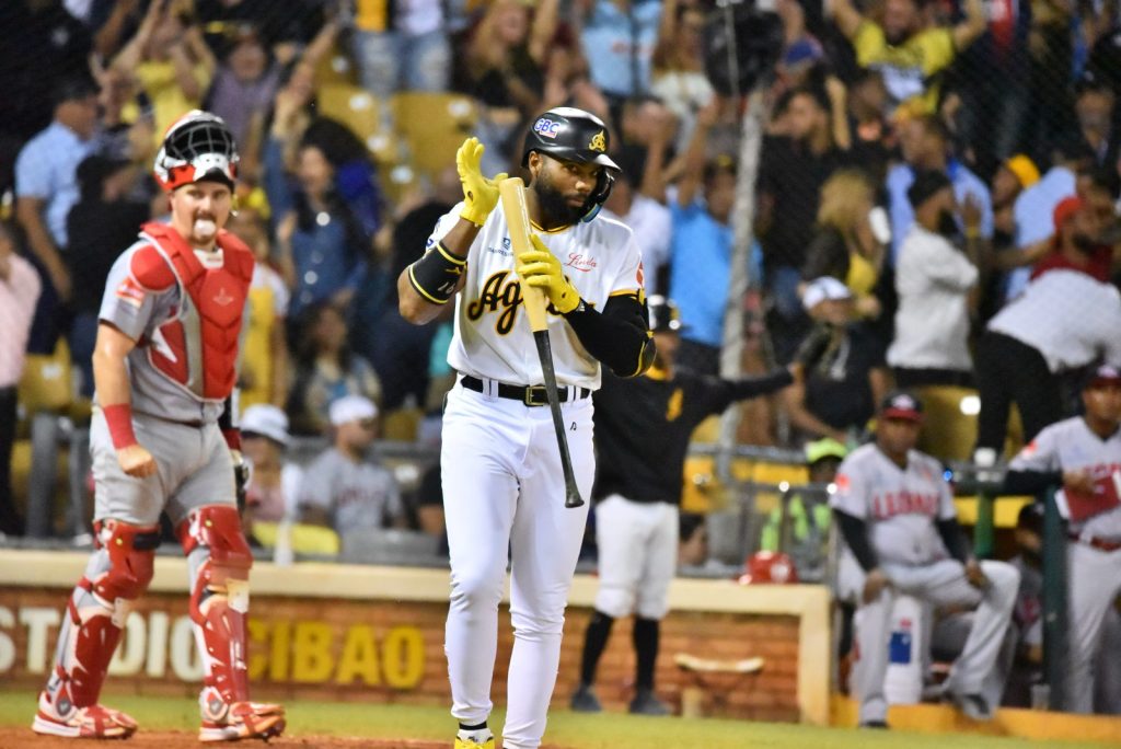 Aderlin Rodríguez impulsa a las Águilas con grand slam en victoria 13-8 sobre los Leones Aderlin Rodriguez impulsa a las Aguilas con grand slam en victoria 13 8 sobre los Leones