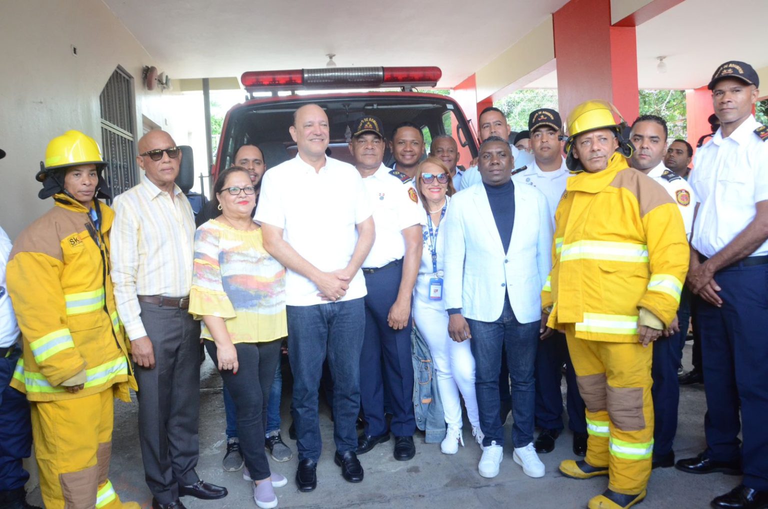 Alcaldia de Santiago reabre estacion de bomberos de Nibaje para fortalecer la seguridad ciudadana