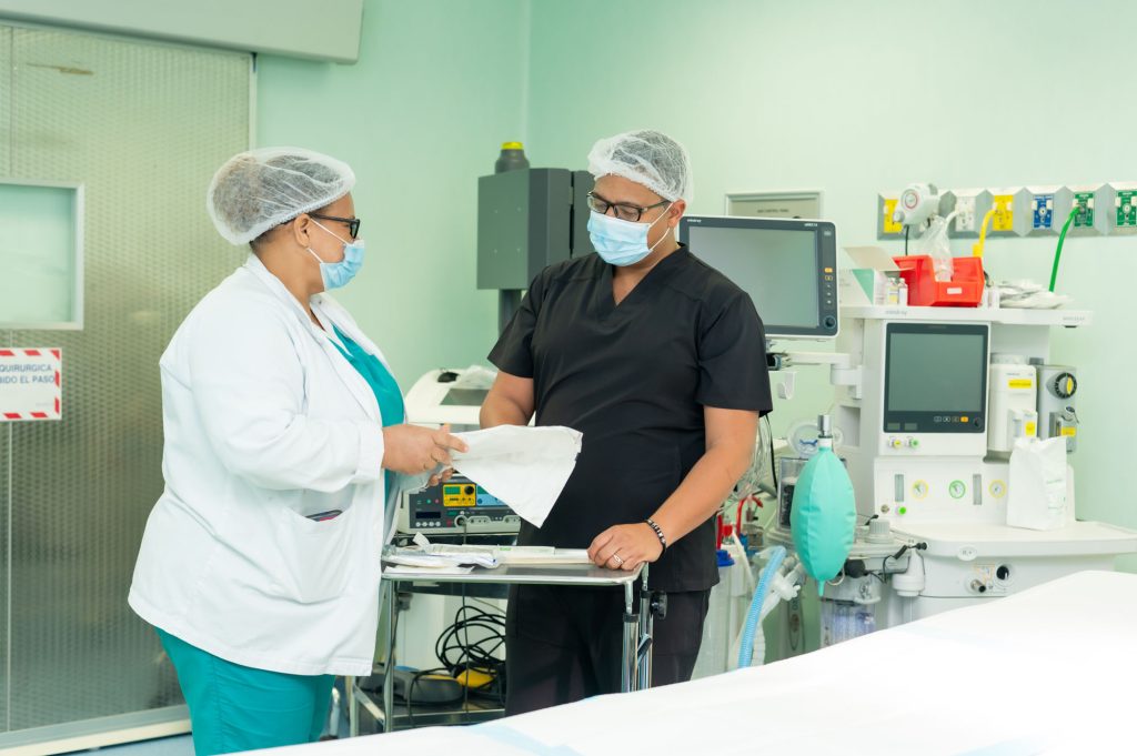 Cirugía laparoscópica: Una revolución mínimamente invasiva en el tratamiento médico Cirugia laparoscopica