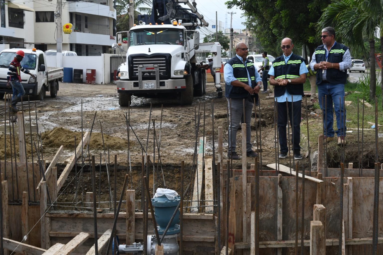 Coraasan avanza en solucion integral para linea de agua en zona suroeste