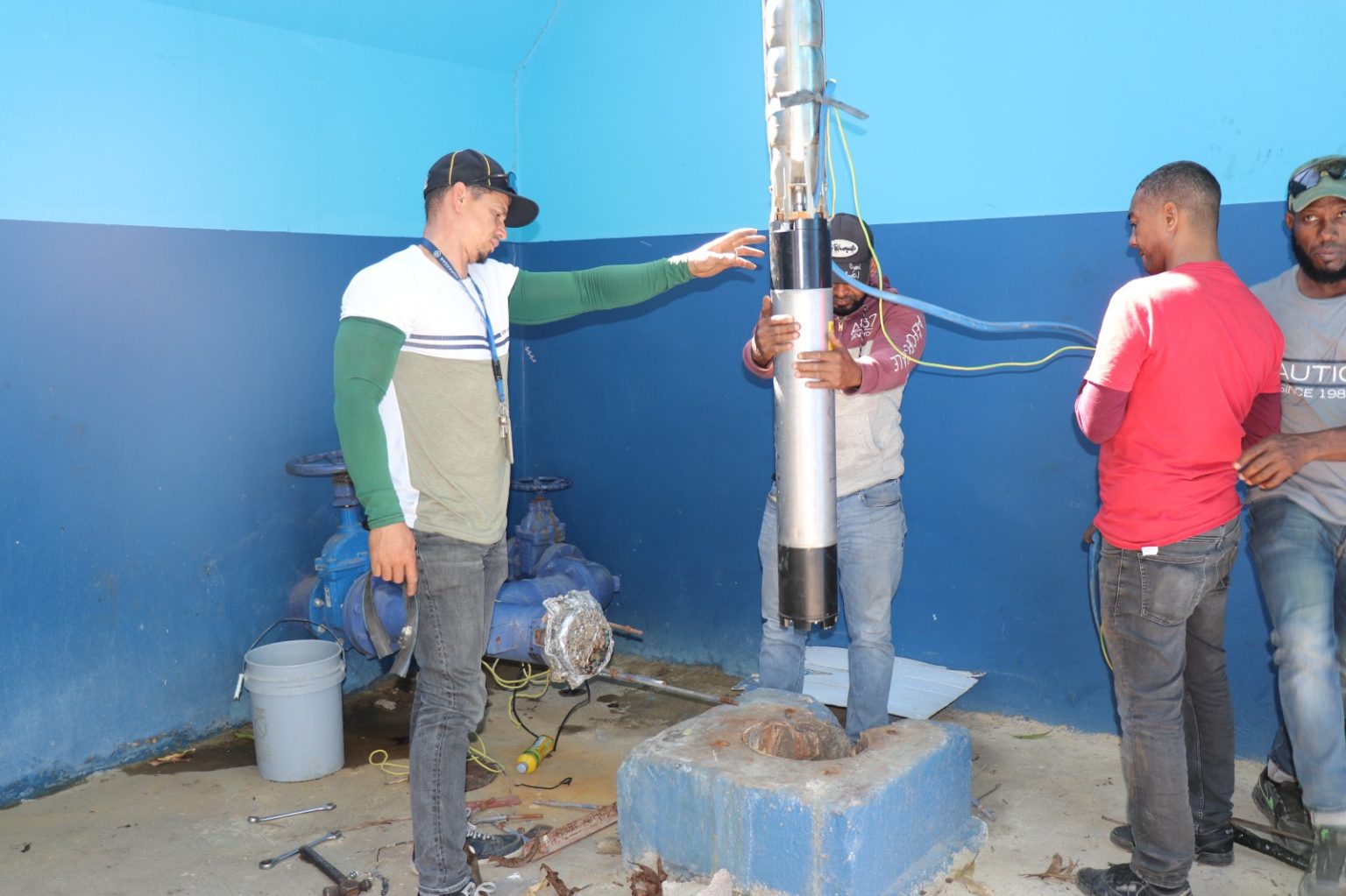 Coraasan restaura servicio de agua potable en Villa Gonzalez tras sustituir motor de bomba en pozo Palmar I