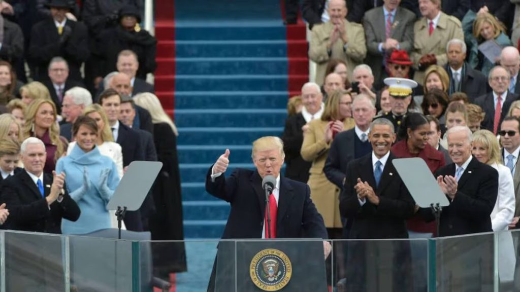 Donald Trump llega a la Casa Blanca agitando el populismo y el nacionalismo