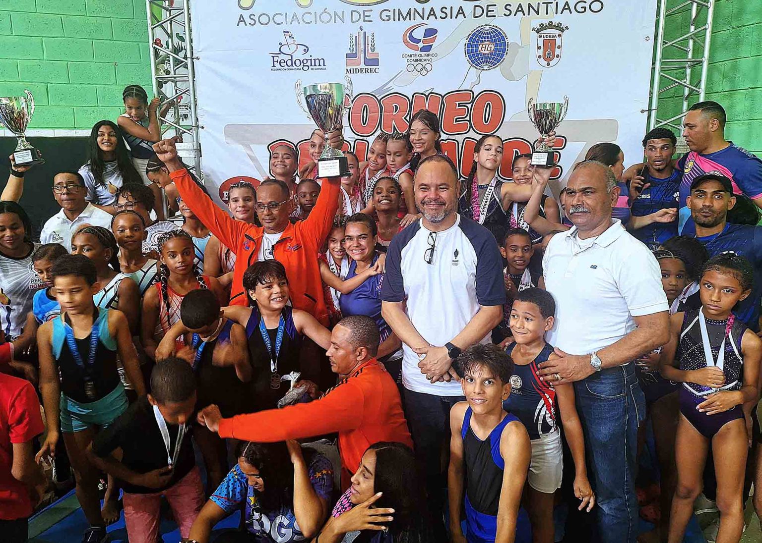 San Francisco de Macoris sorprende a los favoritos y se corona campeon del Torneo Regional Norte de Gimnasia Artistica