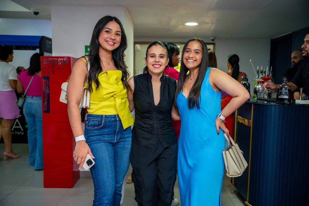 Tarde de Chicas by Raysa Carolina celebra la feminidad y el empoderamiento con mas de 100 mujeres en su septima edicion1