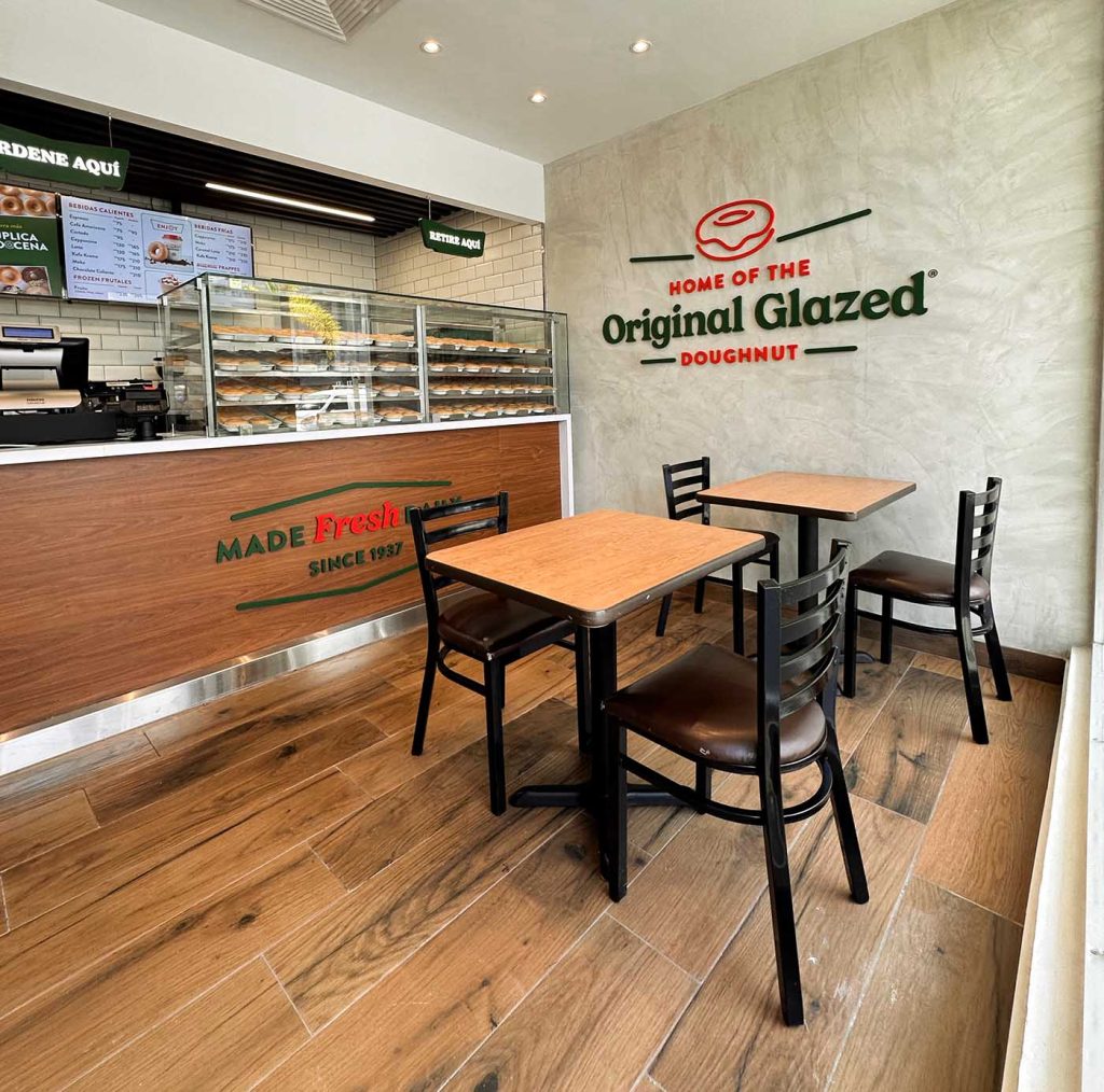 Tienda Krispy Kreme en Plaza Moderna