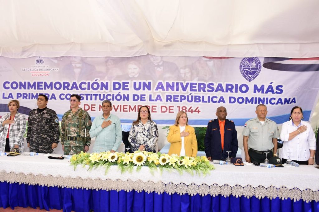 UASD Recinto Santiago y Ministerio de Educacion celebran con desfile el 180 aniversario de la primera Constitucion Dominicana