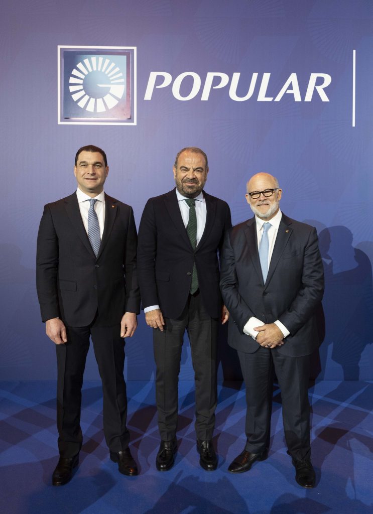 AFI Popular y AFP Popular invierten en hoteles de Meliá en República Dominicana BCL09614 Jose Manuel Cuervo Gabriel Escarrer Jaume y Eduardo J. Grullon