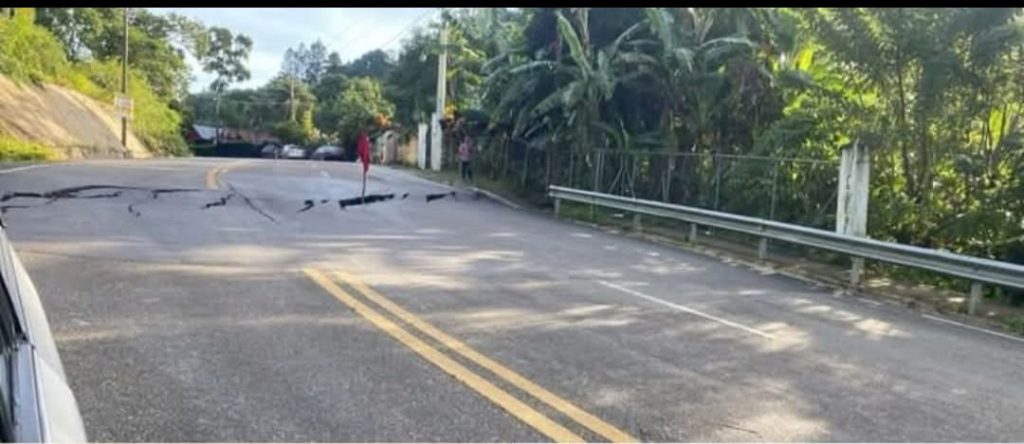 Carretera Turistica Luperon