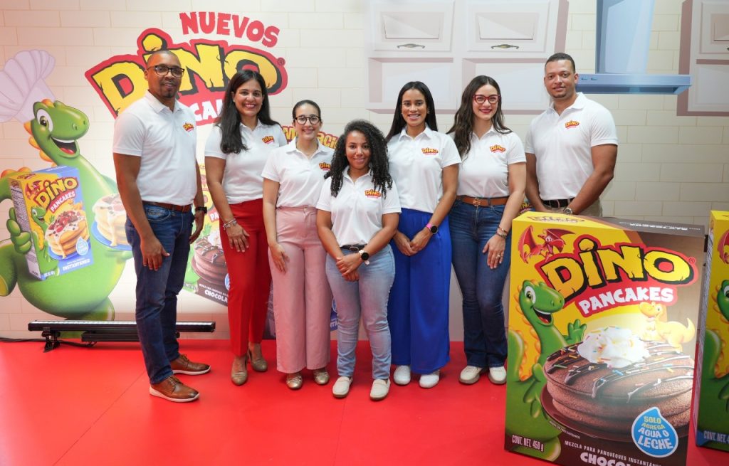 Foto principal Edgar Alcantara Leslie Baez Maite Pichardo Merlyn De Los Santos Annellis Zapata Vanessa Del Villar y Jaser Suarez