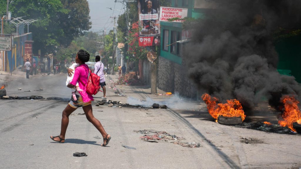 Haiti al menos 180 asesinados a manos de una pandilla