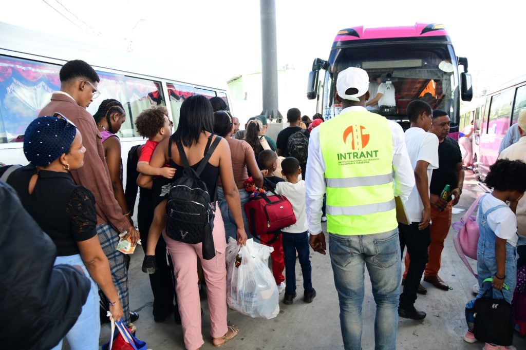 vehiculos en operativo eljacaguero