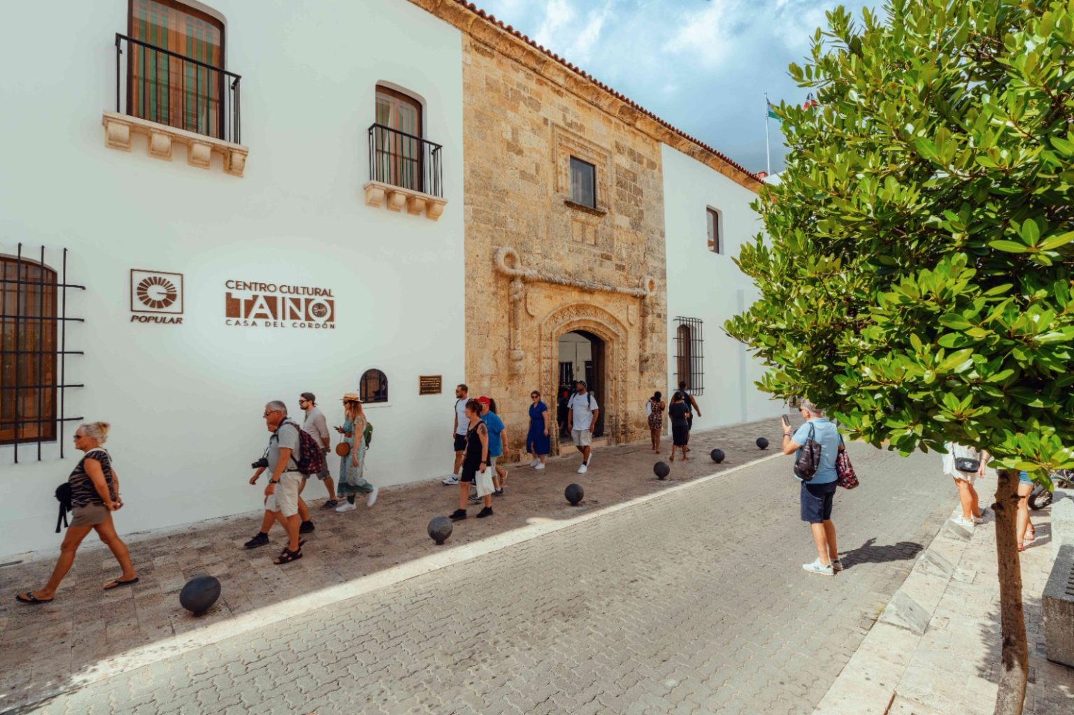 Centro Cultural Taino Casa del Cordon fueron turistas provenientes de 34 paises