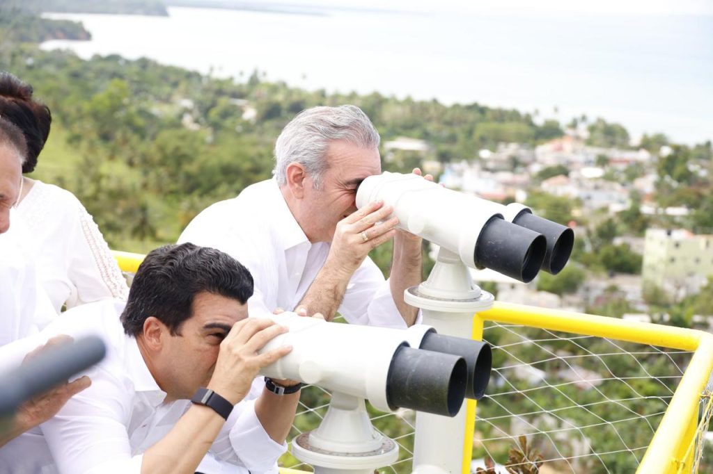 Abinader inaugura anticipadamente el acueducto Miches Zona Turistica en El Seibo