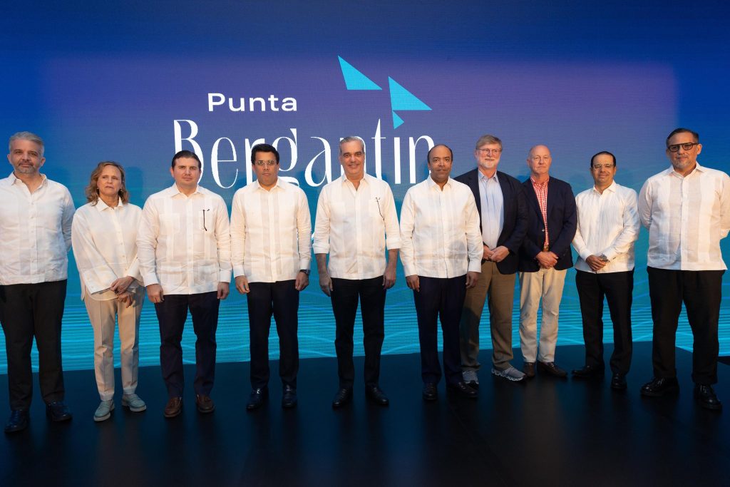 Presidente Abinader resalta las ventajas del proyecto Punta Bergantín para el turismo y la inversión en Puerto Plata Abinader resalta las ventajas del proyecto Punta Bergantin para el turismo y la inversion en Puerto Plata