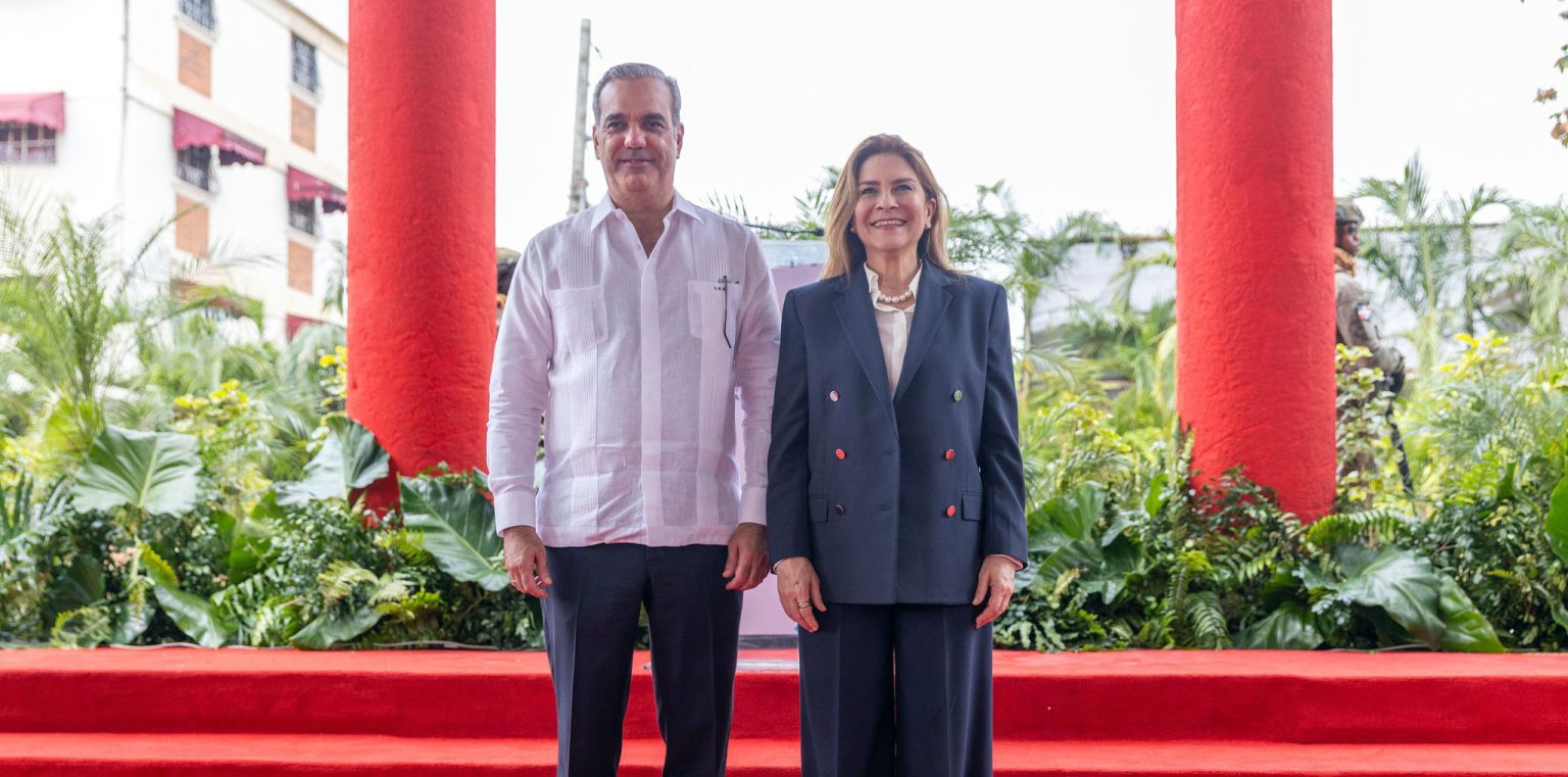 Abinader y Carolina Mejia lanzan el plan integrado de Santo Domingo para la transformacion urbana