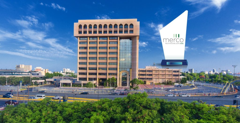 Banco Popular Dominicano y premiacion MERCO