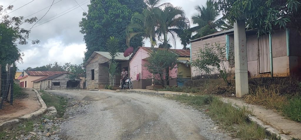 Campesinos de El Higo inician firma de acuerdos con Barrick Gold para reasentamiento Campesinos de El Higo inician firma de acuerdos con Barrick Gold para reasentamiento