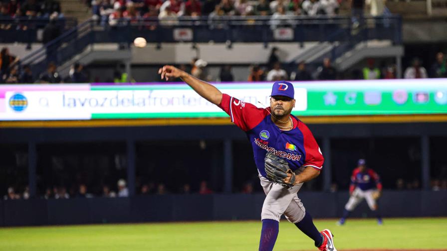 Esmil Rogers lanzo seis entradas en blanco para liderar la blanqueada de los Leones del Escogido sobre los Charros de Jalisco