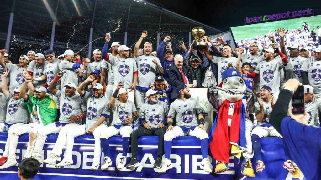 Republica Dominicana reconquista el titulo en la Serie del Caribe con victoria sobre Mexico