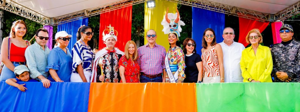 carnaval un desfile de cultura familia y diversion