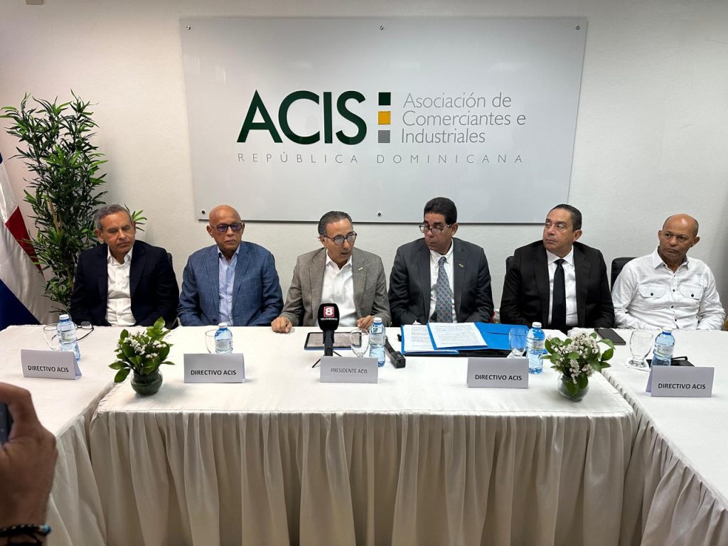 ACIS denuncia retrasos en tramites mercantiles1