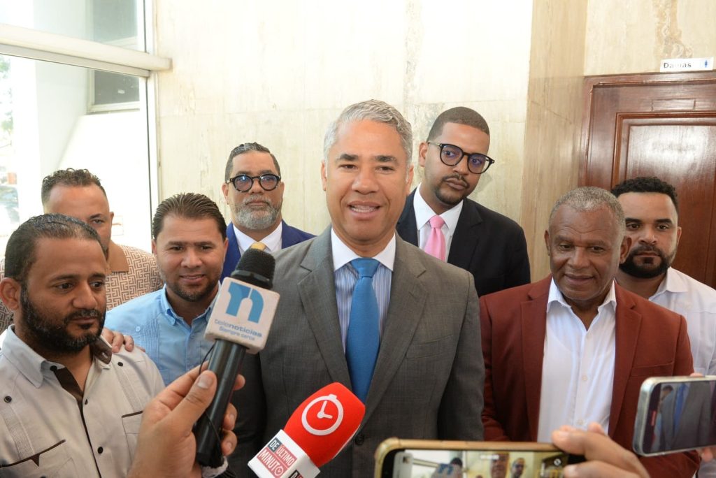 Director de Coraasan destaca inversión histórica del Gobierno en Santiago, que supera los 120 mil millones de pesos Andres Cueto eljacaguero